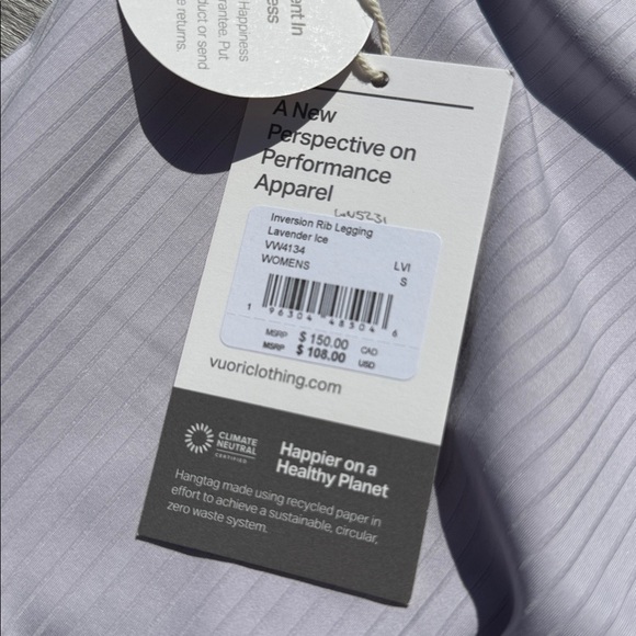 VUORI‎ Inversion Rib Legging Color: Lavender Ice (light purple) size small - Picture 4 of 7